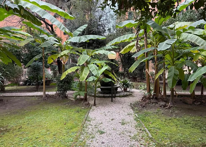 Caracciolo House * Rome