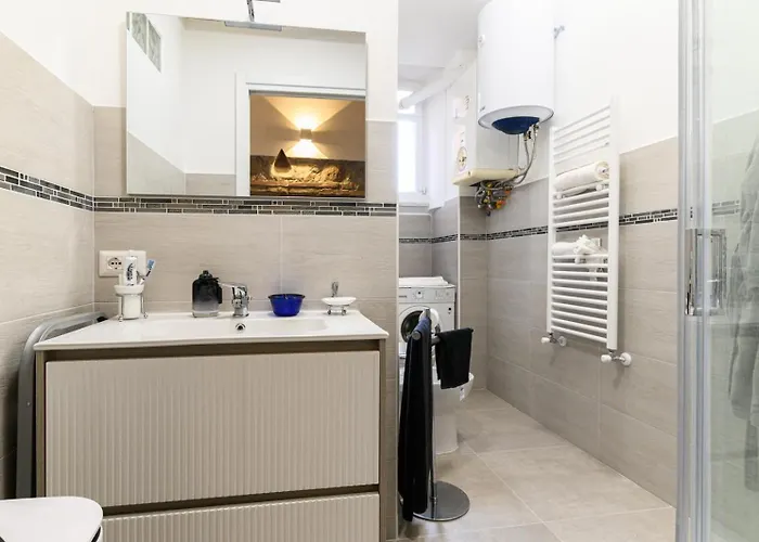 Caracciolo House Appartement *